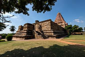 The great Chola temples of Tamil Nadu - The Brihadisvara temple of Gangaikondacholapuram. 